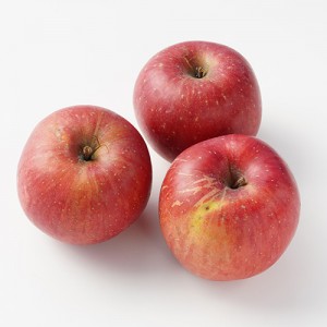 [有機栽培]和楽堂養生農苑さんの訳ありりんご (2～3個)《シーズン外商品》